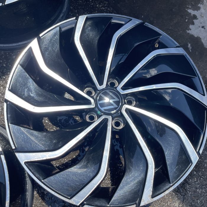 17 “ Джанти VW Golf 7/8  оригинални