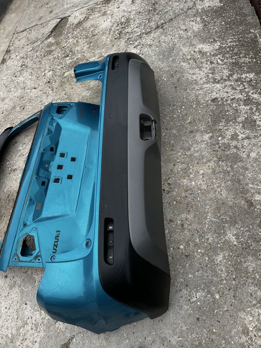 Hayon .bară spate suzuki vitara.