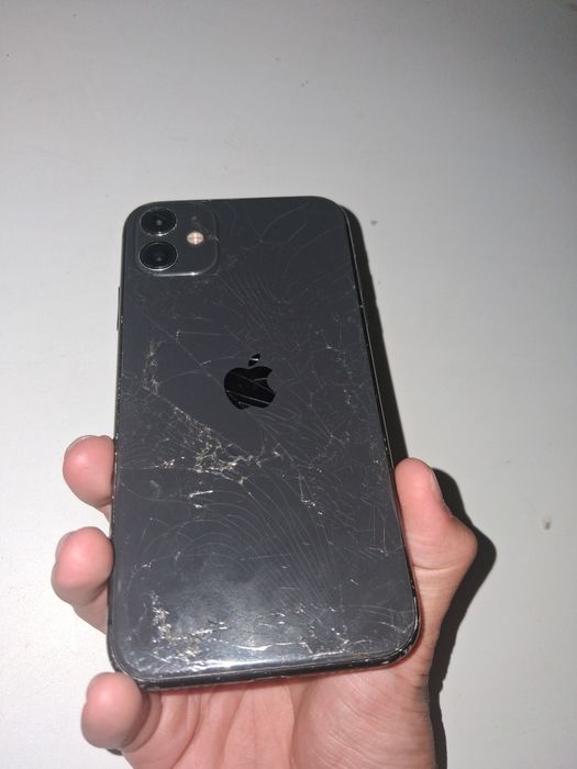 IPhone 11 128гб чёрный