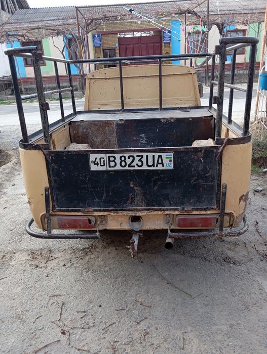 Москвич сотилади