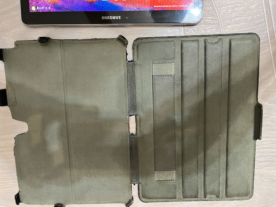 Планшет Samsung Galaxy Note 10.1 (SM-P601)