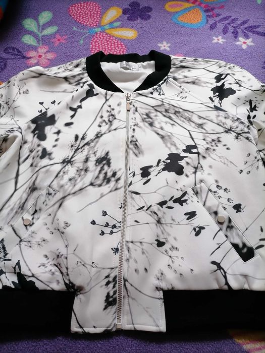 Bluză damă gen jachetă marime M-L nouă