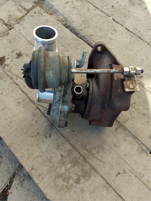Vând turbina Renault 1.5 dci e 4