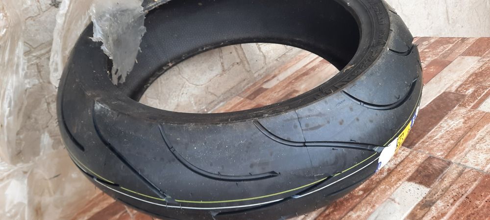 Мотогуми Michelin 190/55 R17  75W Задна нова Дот2019г