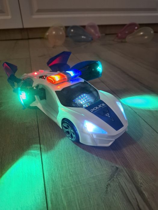 Masina politie - lumini , sunet , se învârte - produs nou