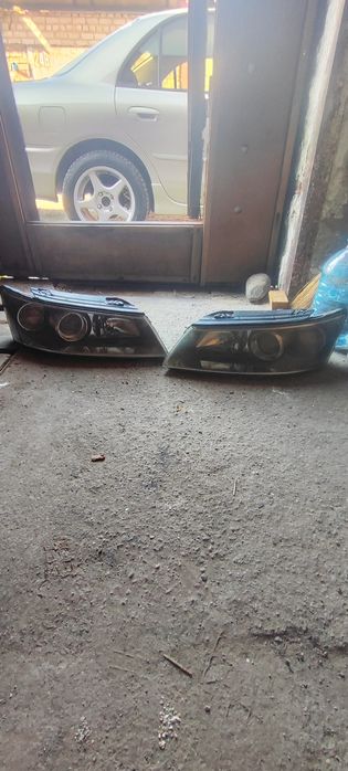 Фары Hyundai Sonata 2009год