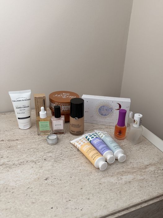 Козметика Parfums de Marly, Sol de Janeiro, Armani, Manucurist и др.