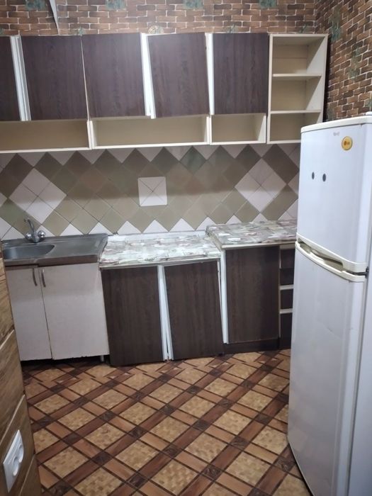 Юнусобод-15 2/1/4 метро