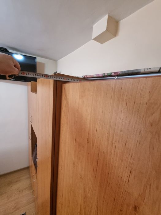 Гардероб за спалня, с размери: д263,в195,ш56