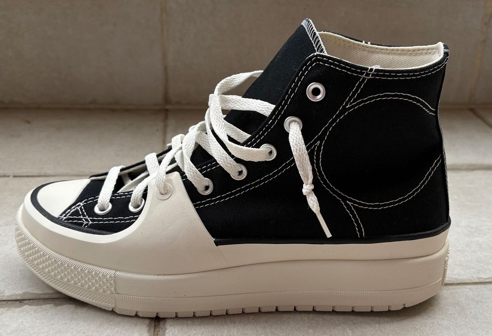 Кецове Converse чисто нови