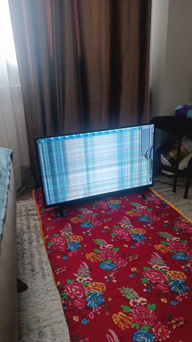 Продам телевизор Yasin на запчасти