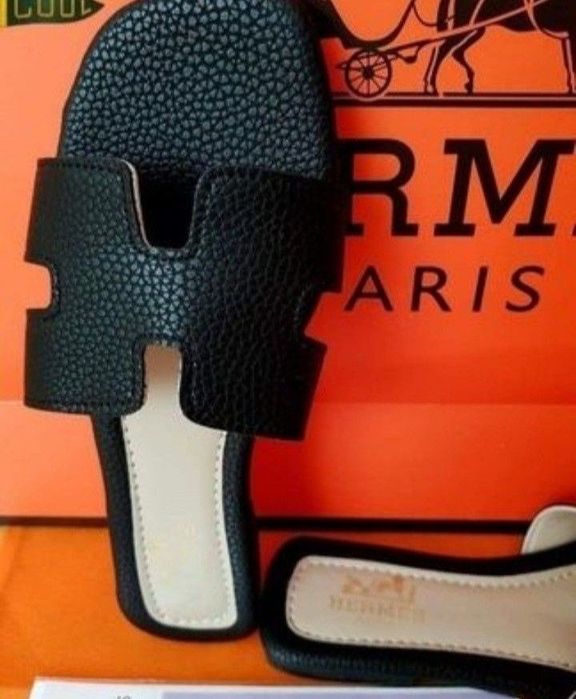 Papuci dama super model diverse mărimi, saculet, etichetă