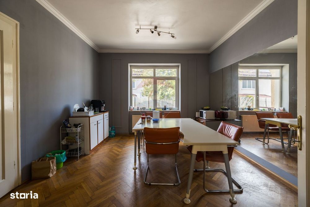 Spatiu birouri Centrul Civic Brasov AFI Mall 200 mp D + M