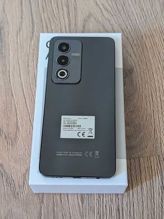Vând opo 80 5g cu garanție