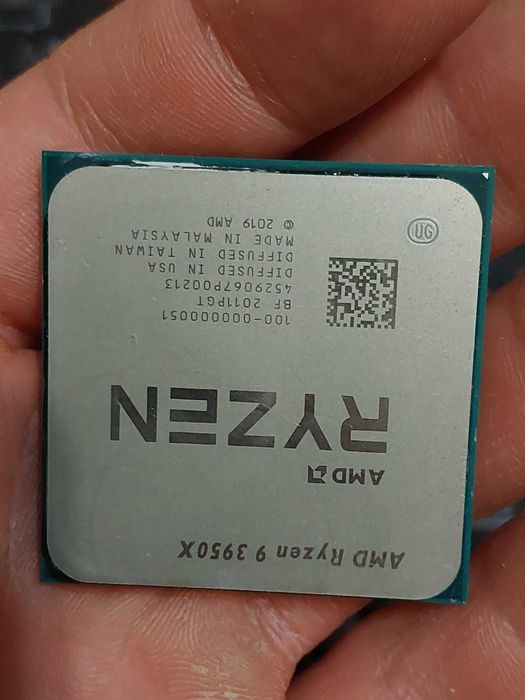 AMD Ryzen 9 3950X + MSI X570 Gaming Plus