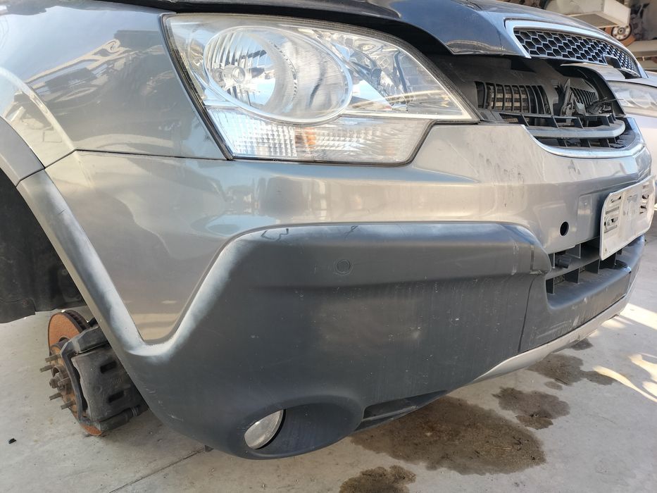 Предна броня с парктроници Opel Antara / Опел Антара 2008г.