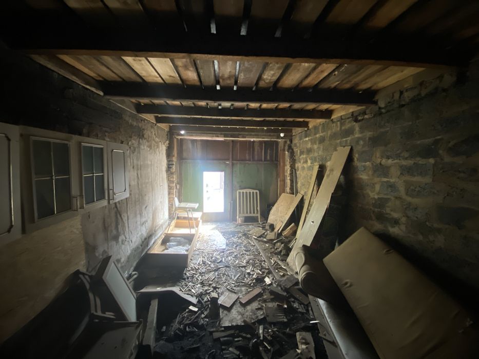 Гараж в центре прихатинска