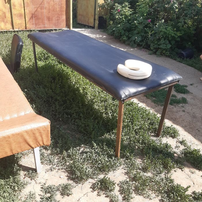 кущетка для масажа