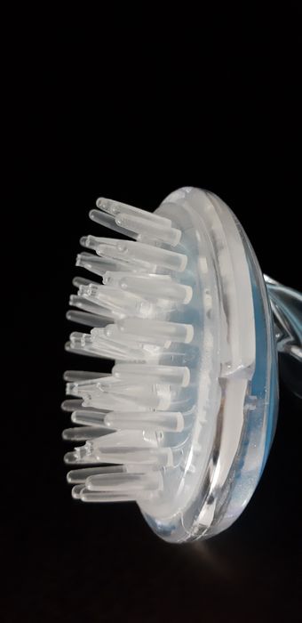 Четка Kent за шампоан и масажиране