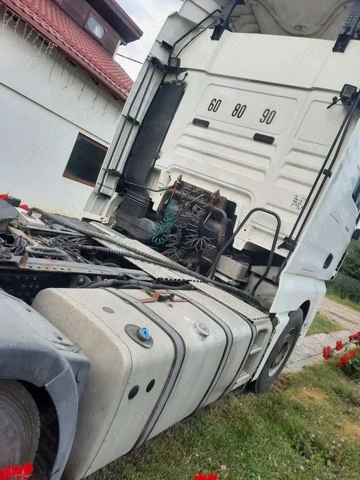 Cap tractor MAN tgx 18.440