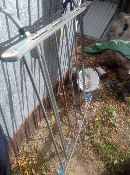 Срочно продам багажник на крышу