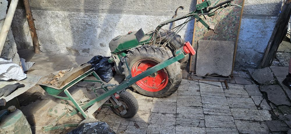 Motocultor cu accesorii