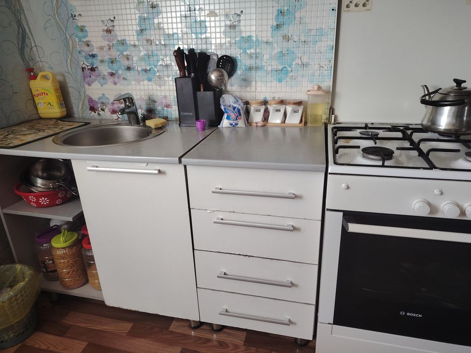 Кухонный гарнитур