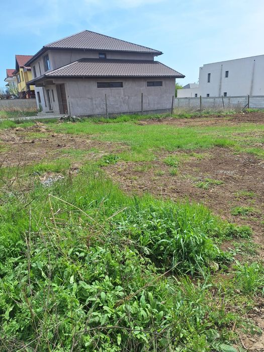 Teren de vânzare mangalia