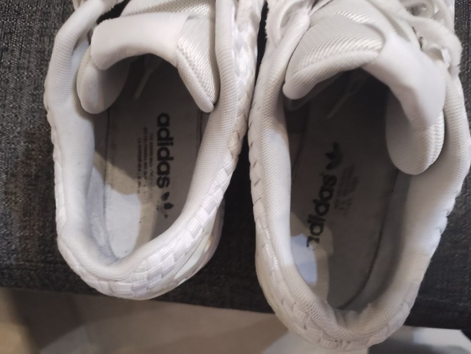 Маратонки Adidas