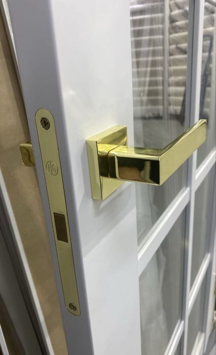 Установка дверей