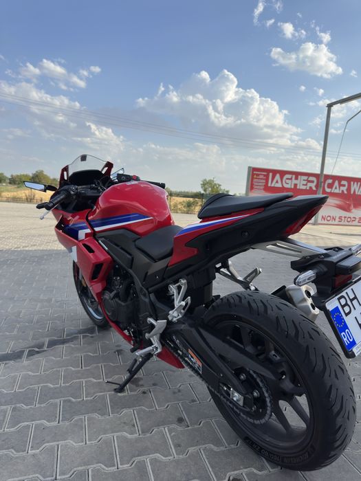 Honda CBR500R 2024