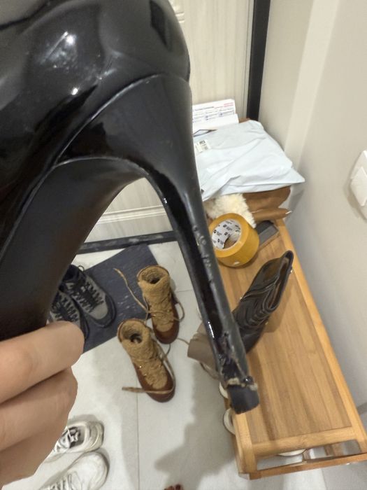 Ботильоны лаковые Basconi