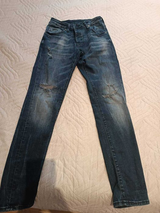 Мъжки дънки размер 29