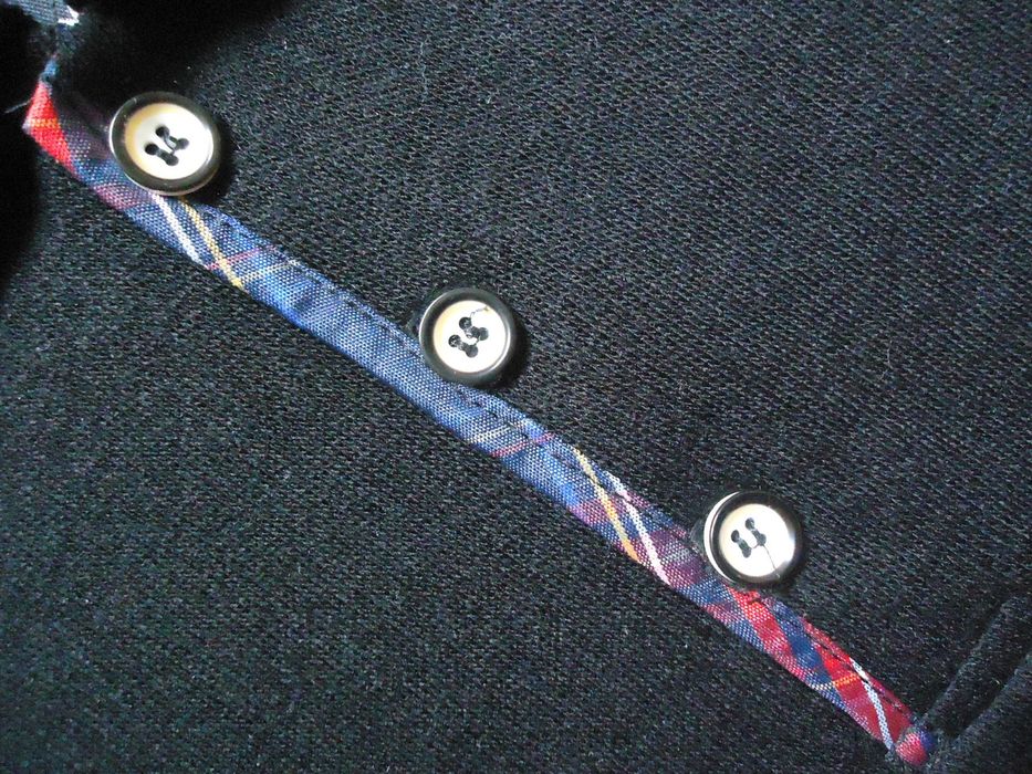 Pulover negru barbati 3 nasturi guler polo lana pura virgina P & Shark