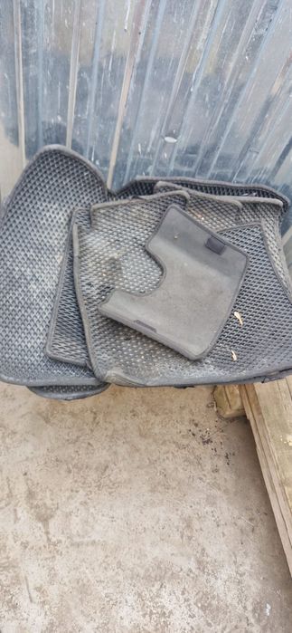 Продам полики на дастер