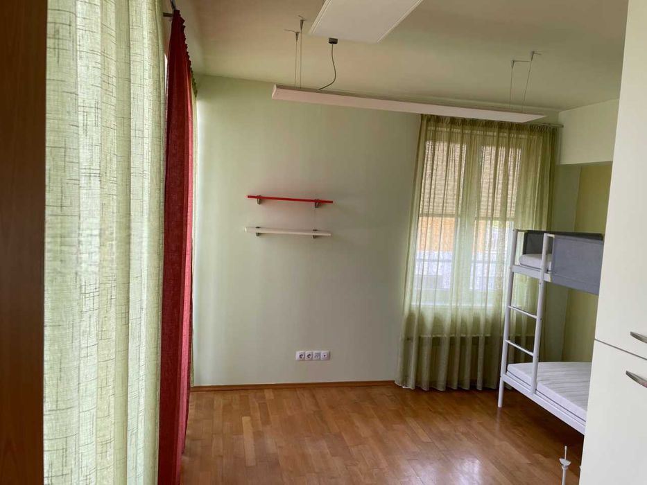 Дава се под наем Четиристаен апартамент в София, Малинова долина - 150 кв.м за 897.6 € - Снимка #5