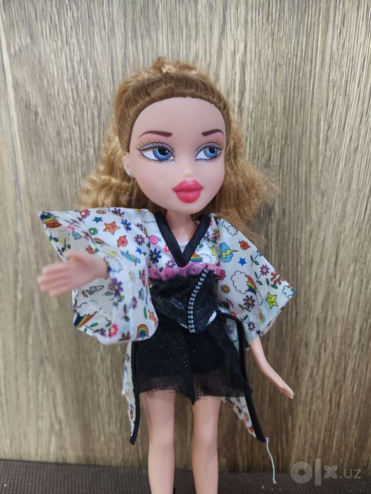 Кукла братц мейган