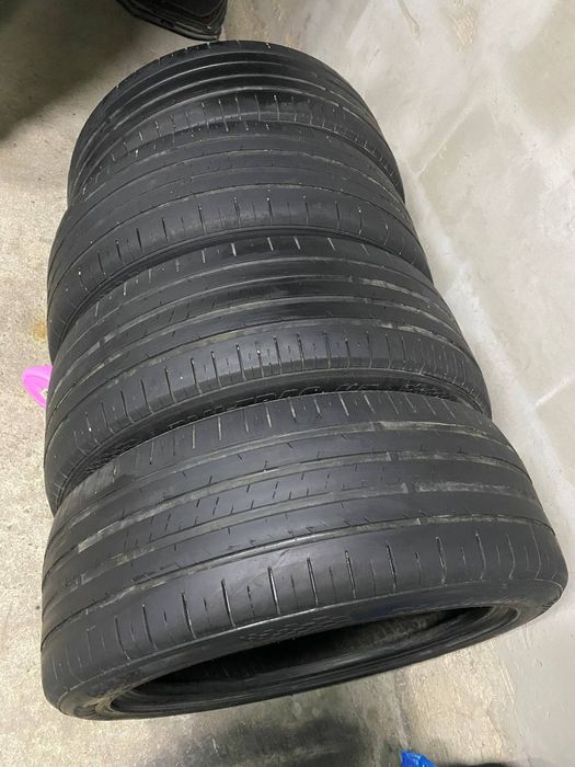 245/45/R19 шины...