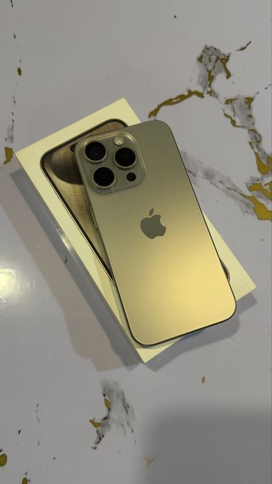 Продаю iphone 15pro