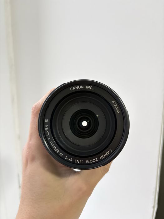 Canon 60d обьектив 18:200