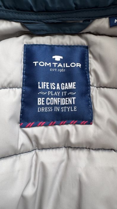 Жилет Том Тэйлор, Германия