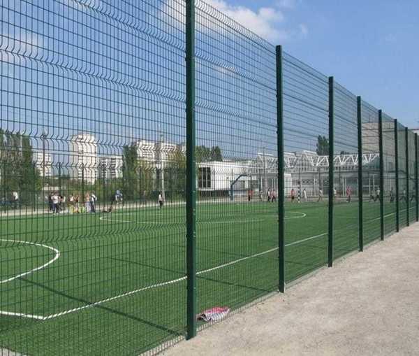 Забор из евросетки фото Забор из евросетки фото