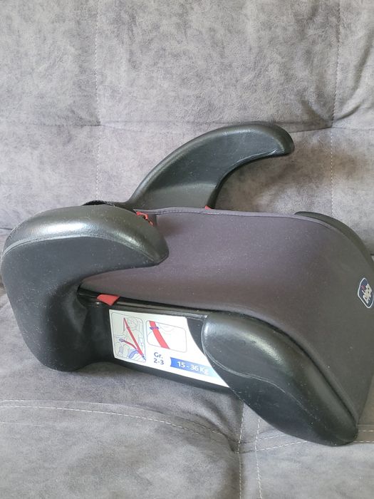 Бустер автокресло chicco