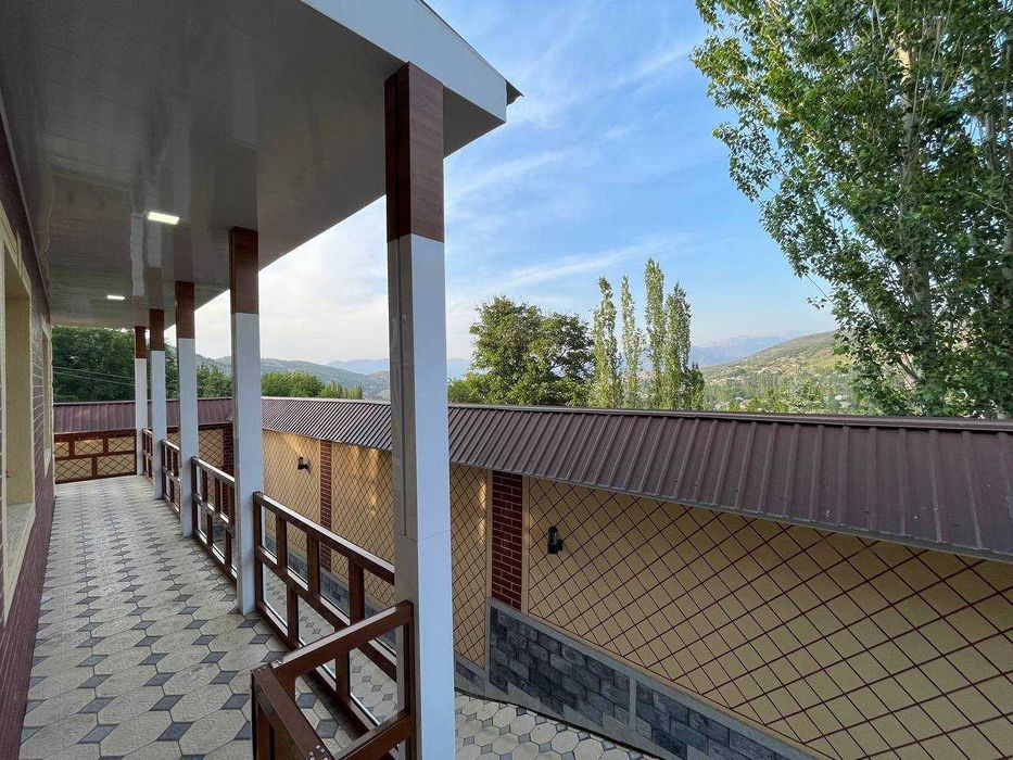 Продаётся дача в Чимгане 5.5 соток