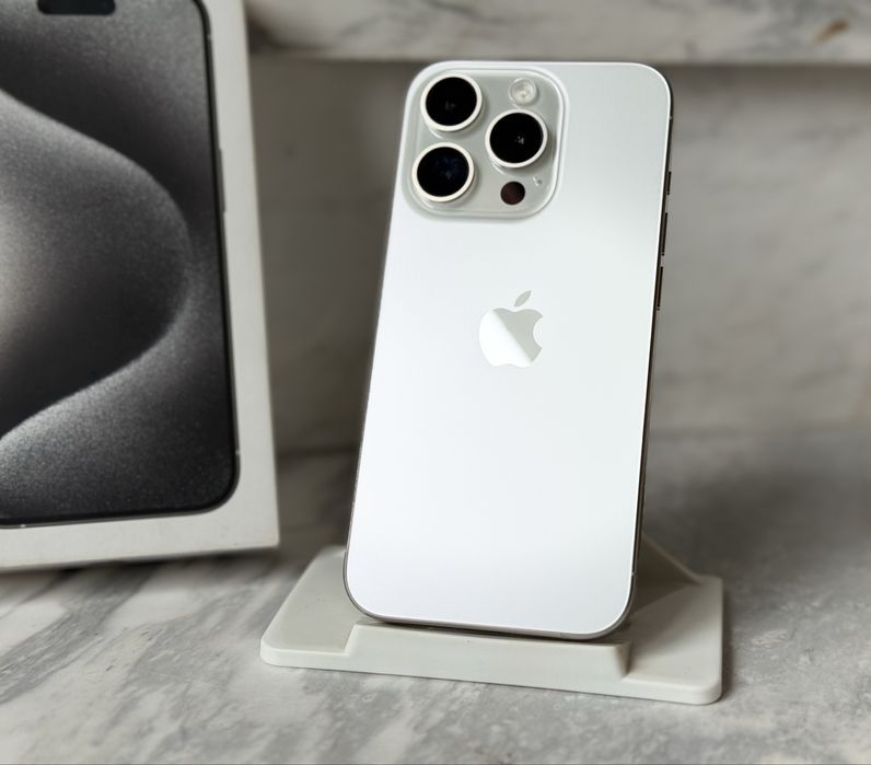IPhone 15 Pro 256GB  White  E-Sim