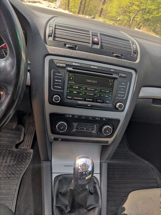 Шкода Октавия 1.6 Фейслифт