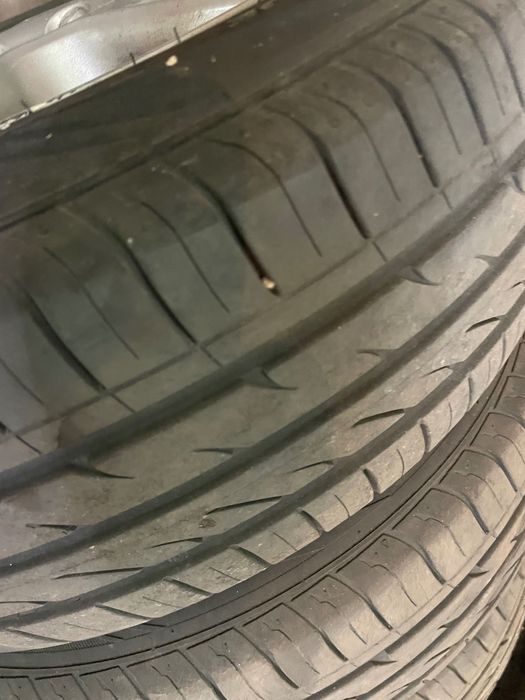 Гуми  15ки с лети джанти за нисан  almera 185/65/15 nexen