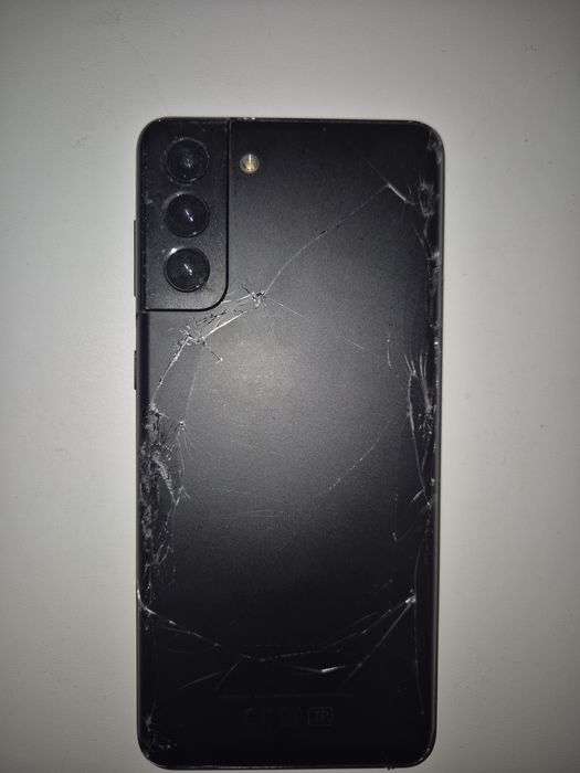 Продам Самсунг с21+ ОЧЕНЬ СРОЧНО