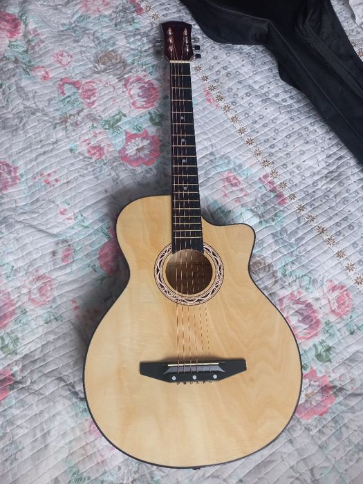 Гитара продаются