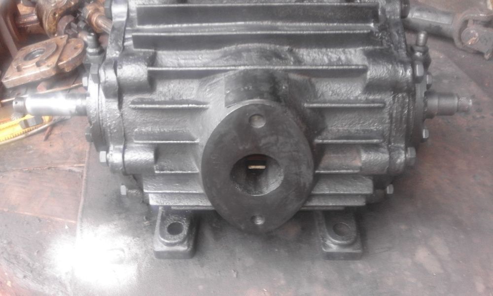 sc petro Pompe, Vid, Vidanjă reparam pompe rupte,sparte,fisurate